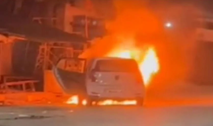 CNG car catches fire in kotkaism bhiwadi
